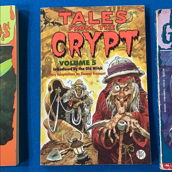 8 Original Goosebumps Books. 2/8 are slightly used - Picture 3 of 8